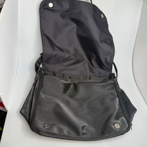 Kenneth Cole Reaction Black Messenger Laptop Bag 14.6” Satin PVC Organizer - Picture 8 of 16